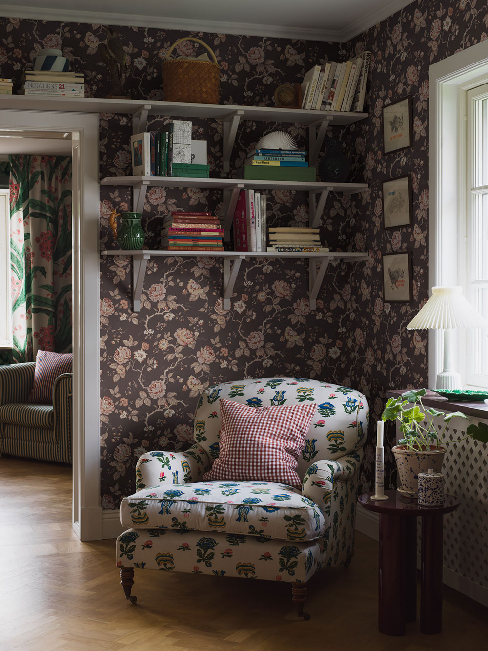 Tapete, braun, Blumen, 4827, New Heritage, Boråstapeter